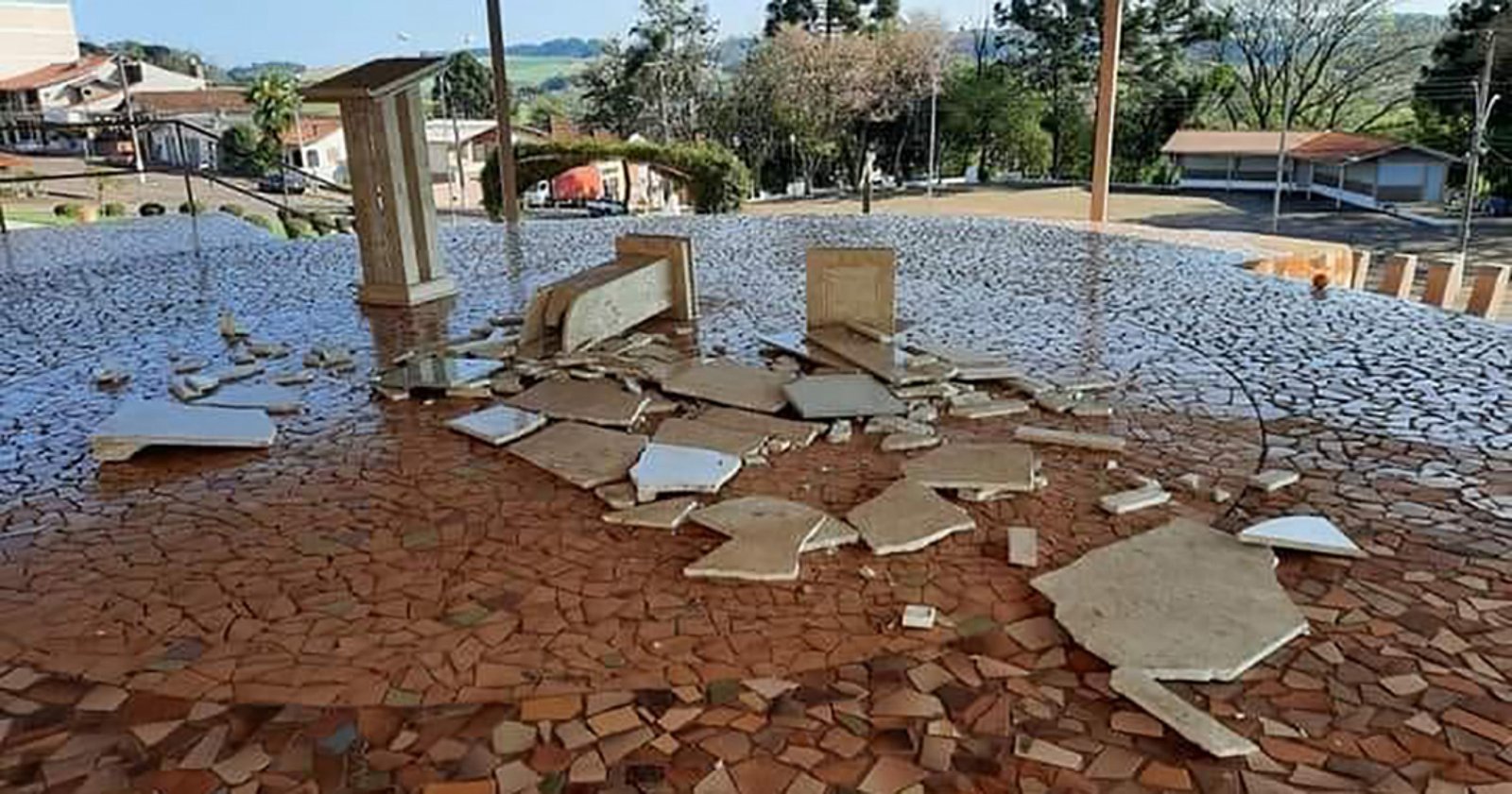 Imagem ilustrativa: Altar Campal do Santuário de Ibiaçá é alvo de vandalismo
