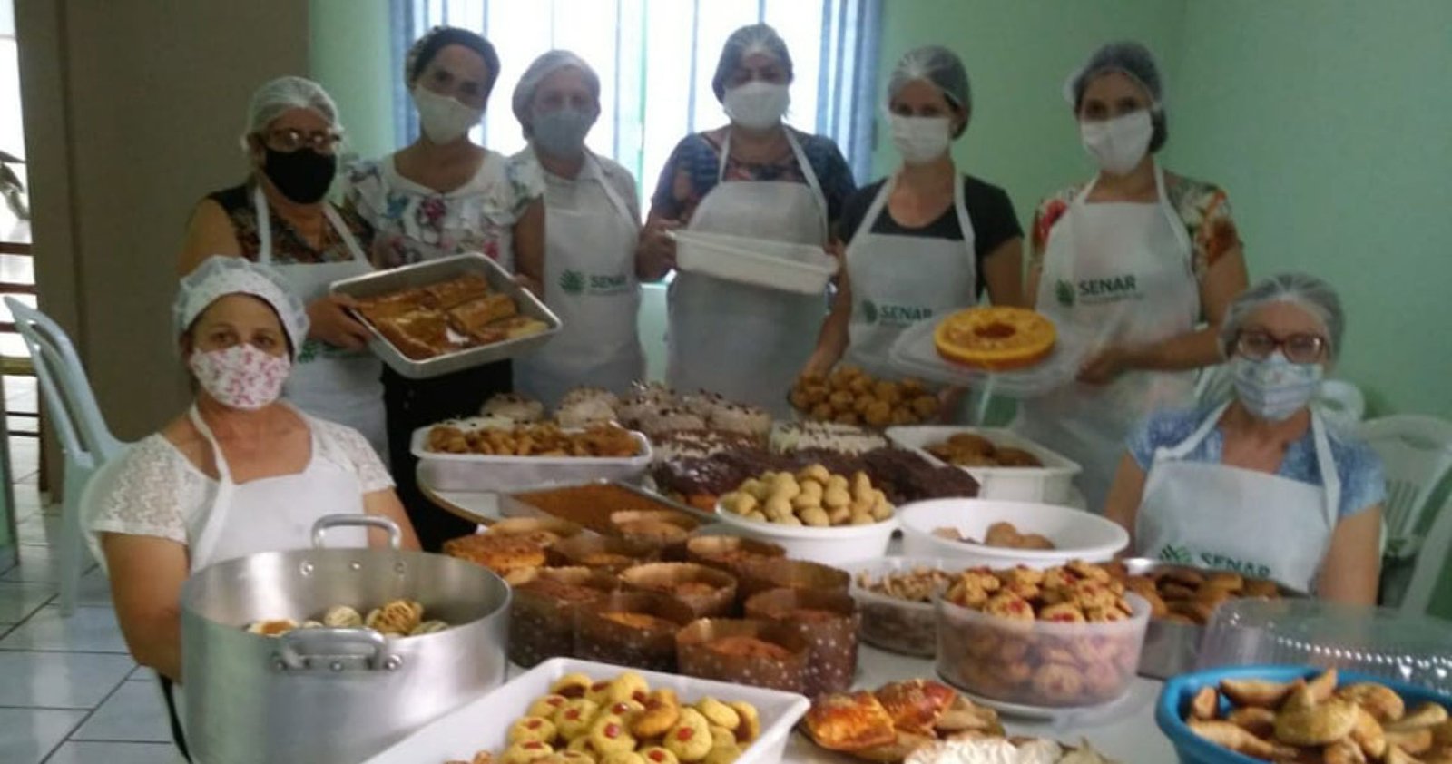 STR realiza curso de bolachas e salgados