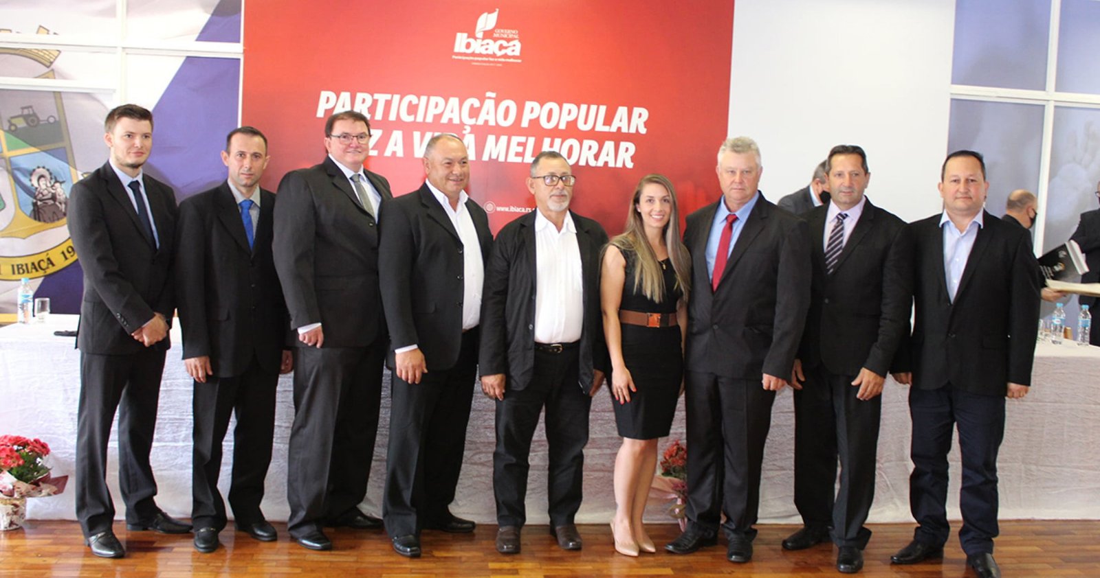Imagem ilustrativa: Sessão solene marca posse de vereadores, prefeito e vice-prefeito de Ibiaçá