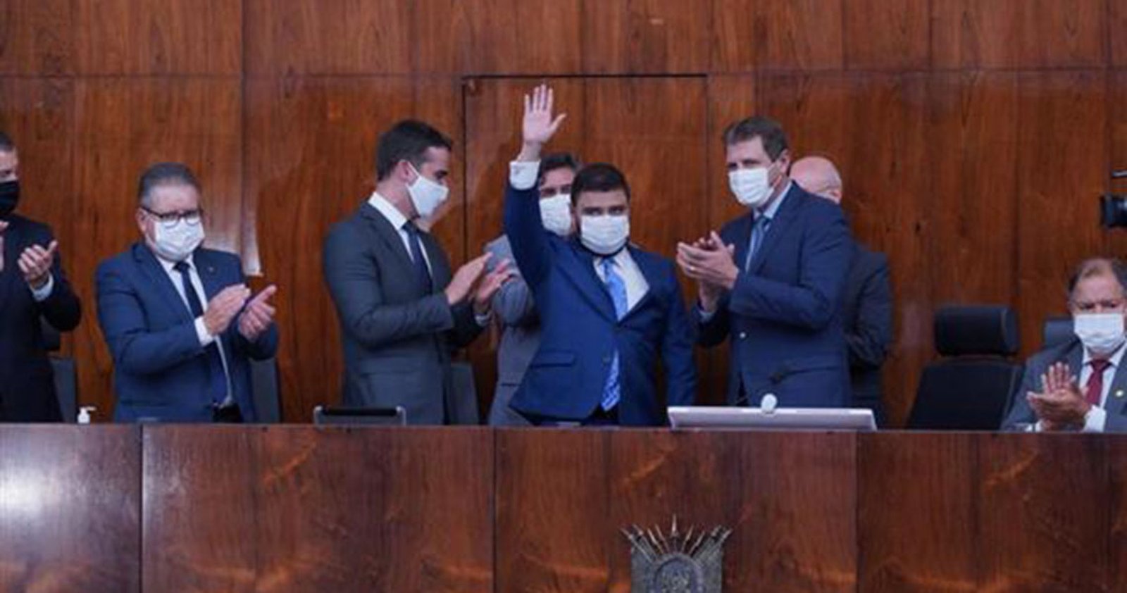 Imagem ilustrativa: Gabriel Souza toma posse como presidente da Assembleia Legislativa