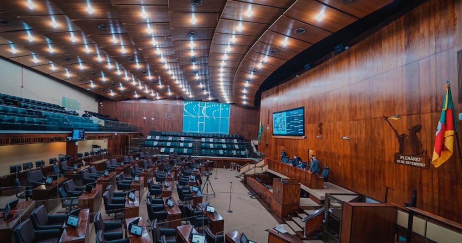 Imagem ilustrativa: RS aprova reforma da previdência dos militares e regras de adesão ao Regime de Recuperação Fiscal