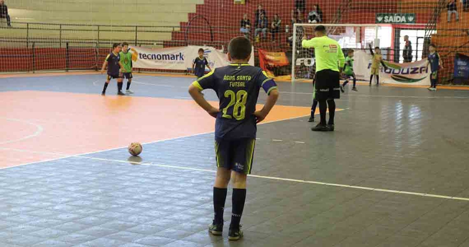 Imagem ilustrativa: Escolinha de Futsal de Água Santa participa da Copa Amunor
