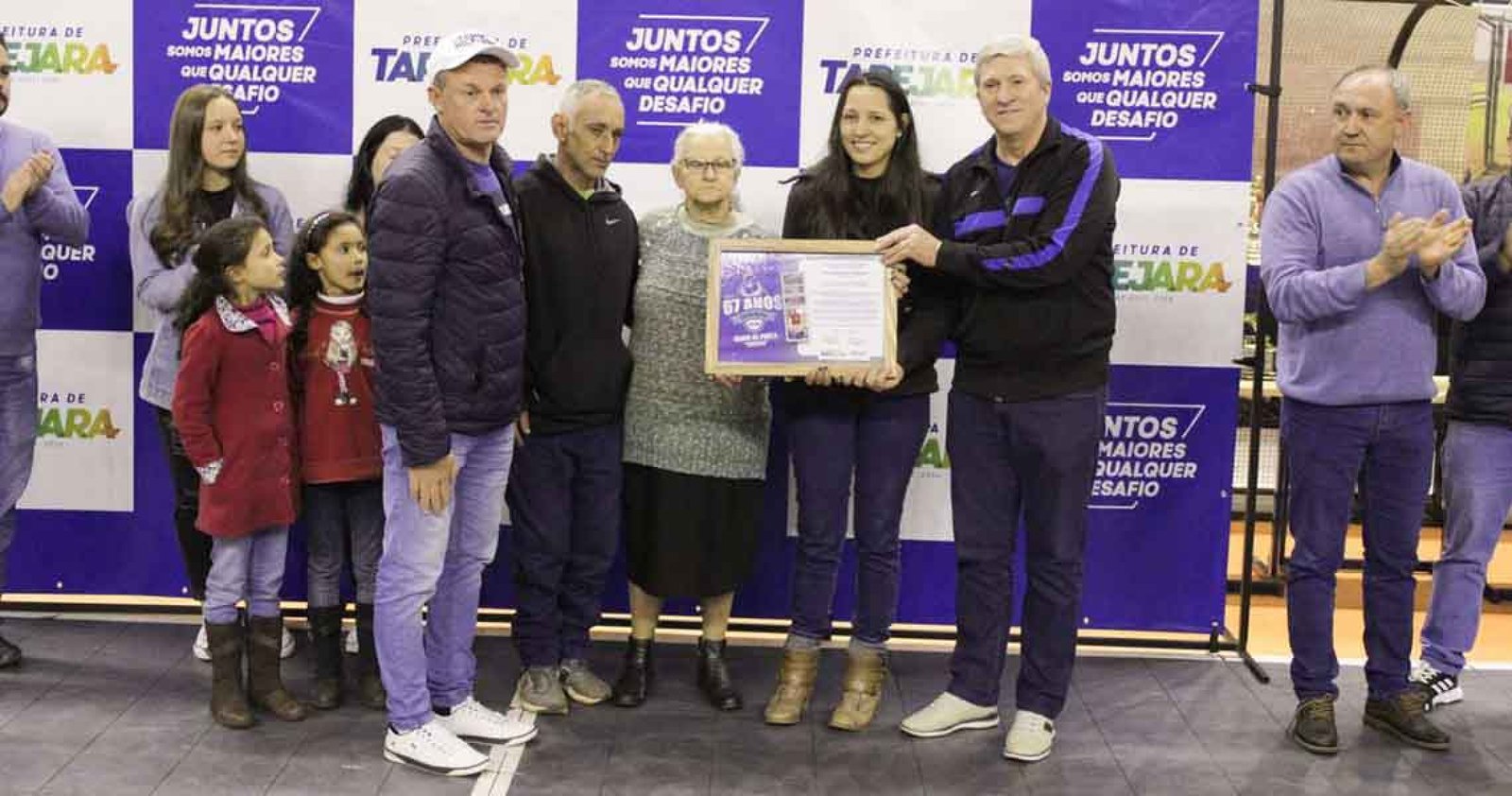 Imagem ilustrativa: Homenagem marca final da Taça 67 anos de futsal de Tapejara