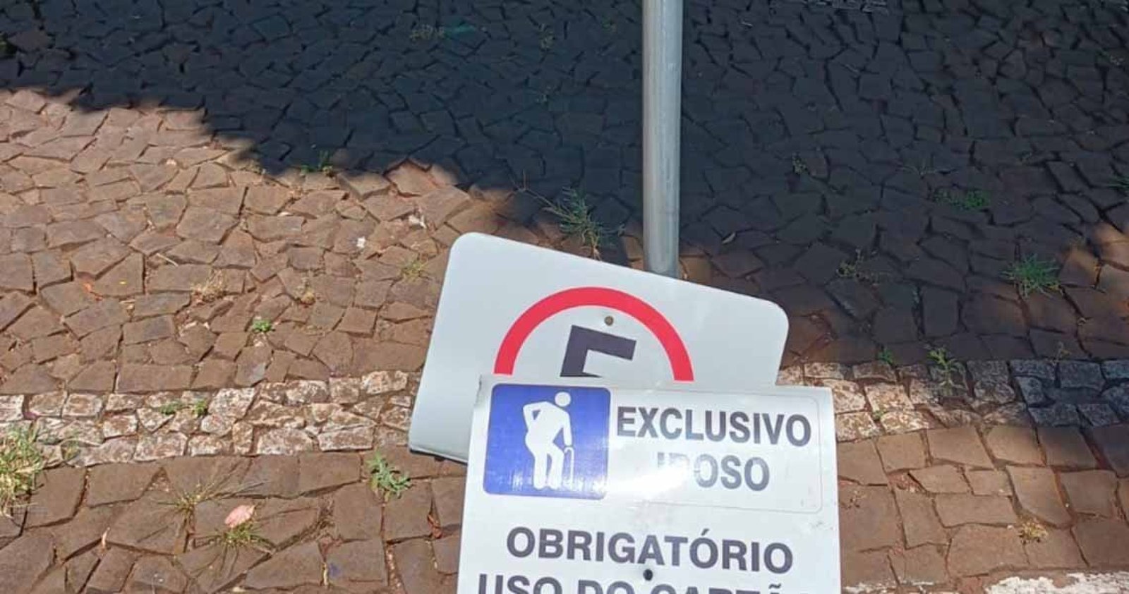 Imagem ilustrativa: Placas são alvo de vandalismo em Sananduva