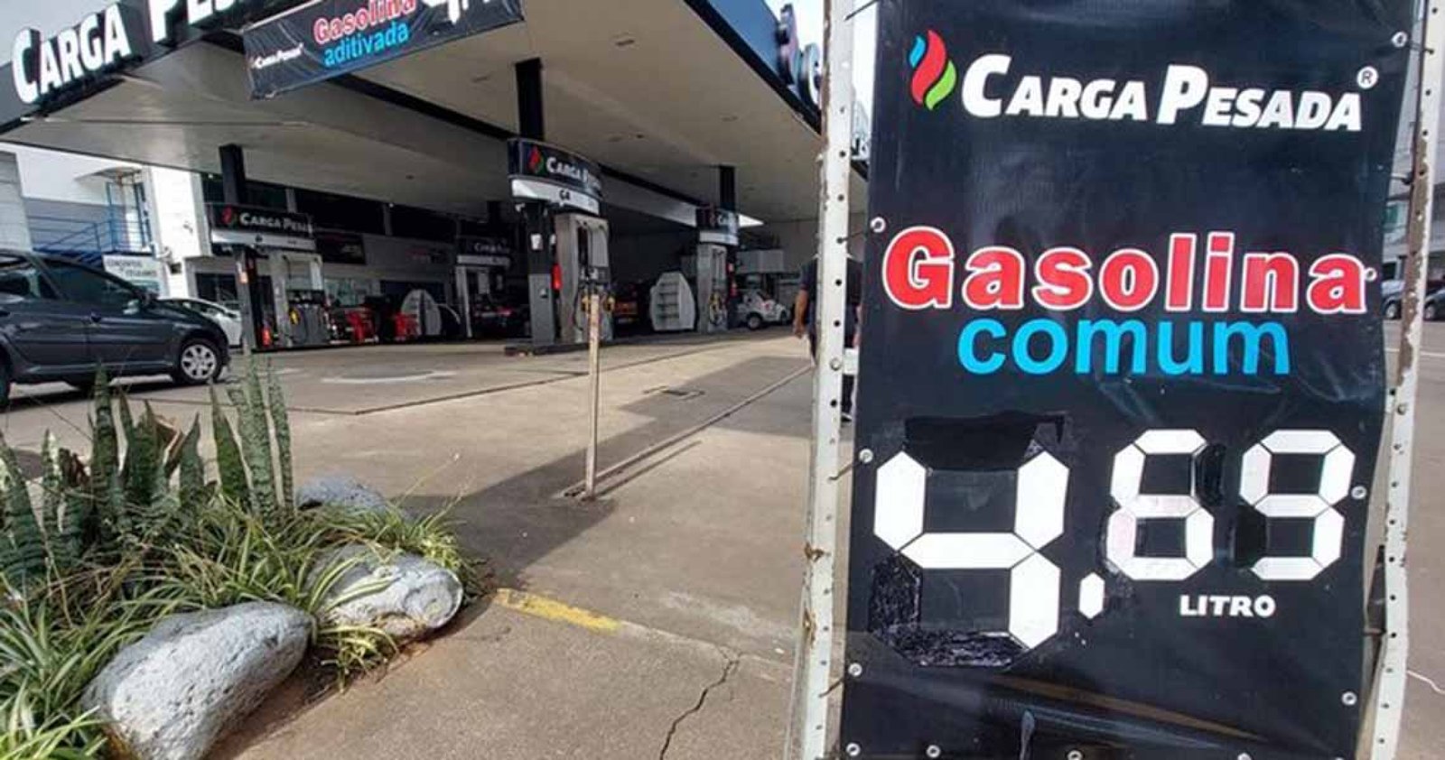 Imagem ilustrativa: Após redução, gasolina é encontrada a R$ 4,69 por litro em Passo Fundo