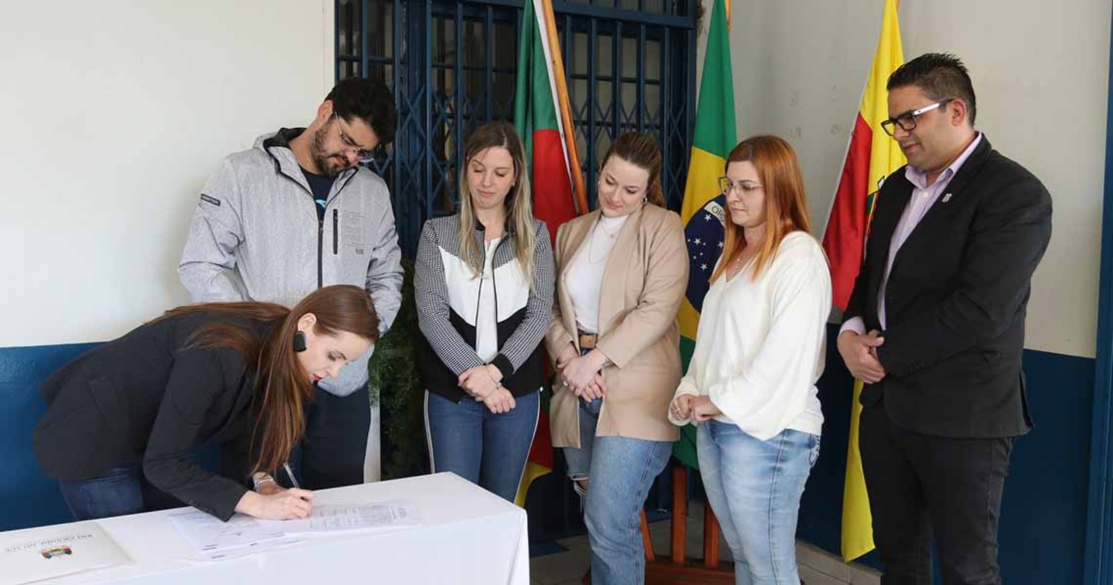 Imagem ilustrativa: Assinado acordo de cooperação para reconstrução da Escola Cláudio Antônio Benvegnú