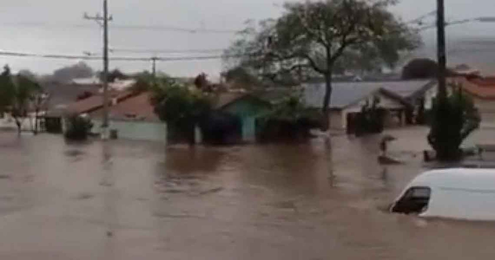 Prefeitura de Bento questiona operadora de barragem se comportas foram abertas antes da inundação