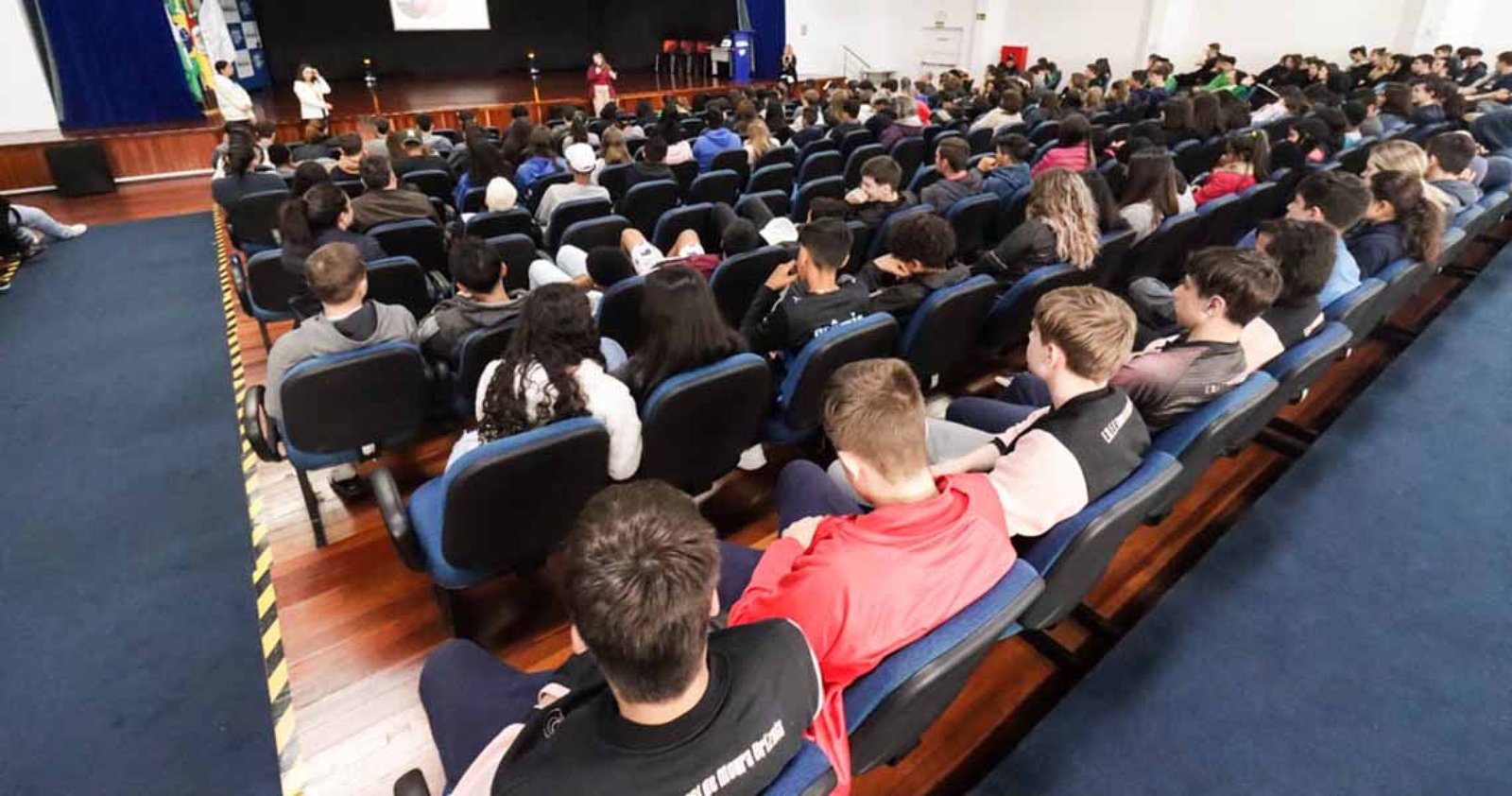 Imagem ilustrativa: Estudantes da Rede Municipal aprendem a identificar notícias falsas através de projeto da UPF