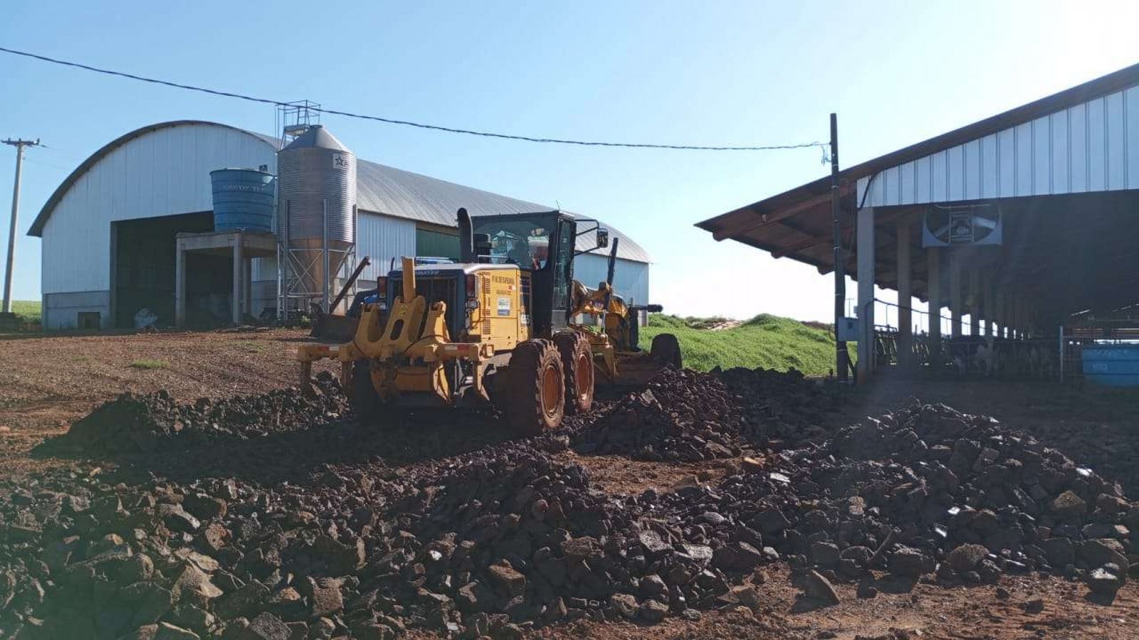 Imagem ilustrativa: Secretaria de Agricultura investe em melhorias nas estradas rurais de Tapejara