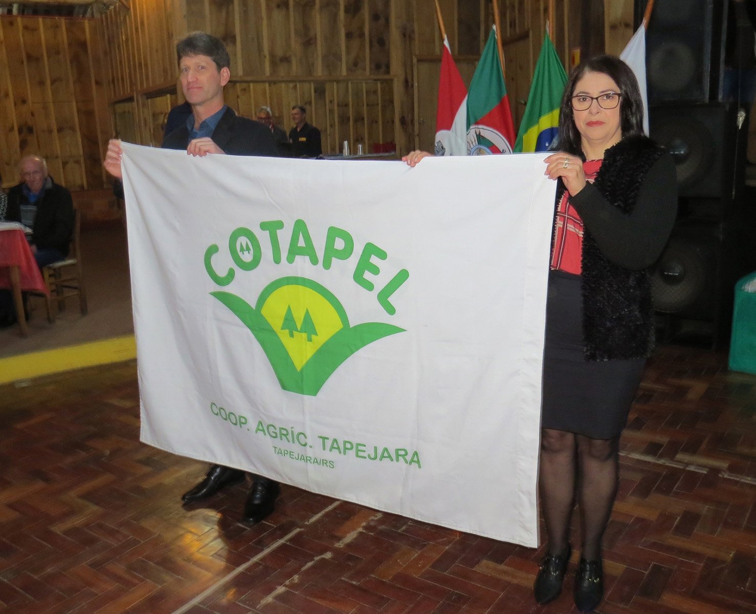 Imagem ilustrativa: Cotapel realiza Baile do Cooperativismo e sorteio da Safra Premiada