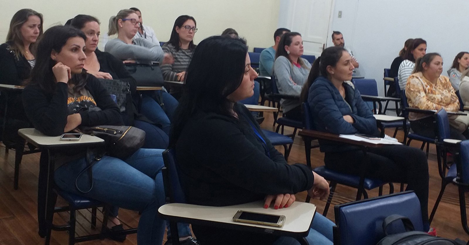 Imagem ilustrativa: FAT acaba de tornar-se a primeira escola bilíngue da região