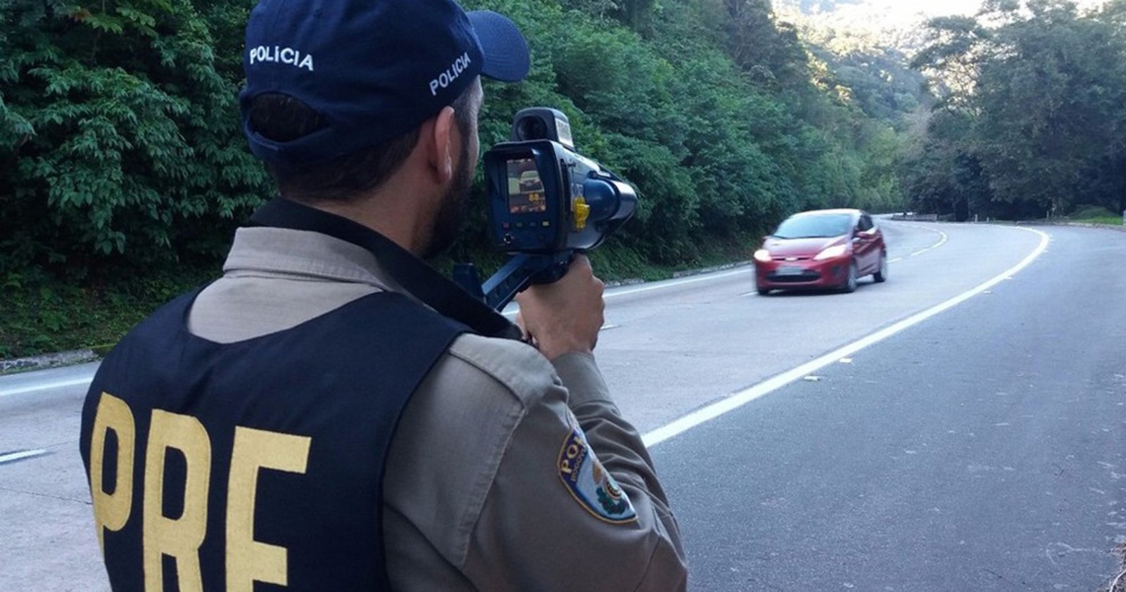 Imagem ilustrativa: Estado divulga rodovias com radares móveis desta quinta até a quarta-feira de cinzas