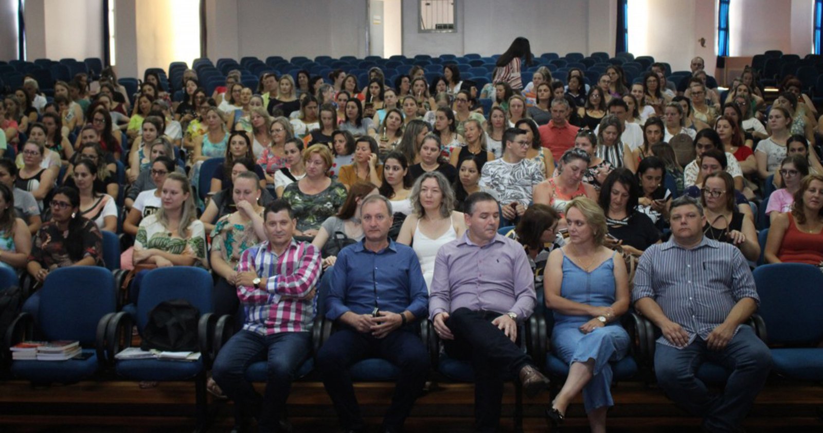 Imagem ilustrativa: Secretaria de Educação, Desporto e Cultura promove formação para os professores