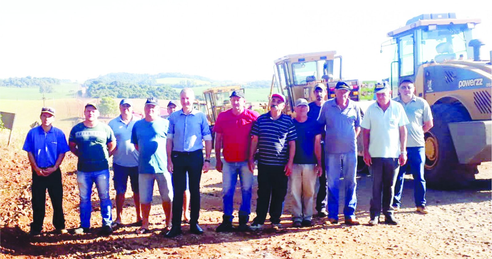 Imagem ilustrativa: Prefeito Vilmar Merotto e equipe da Secretaria de Obras dão início a recuperação da ERS 430