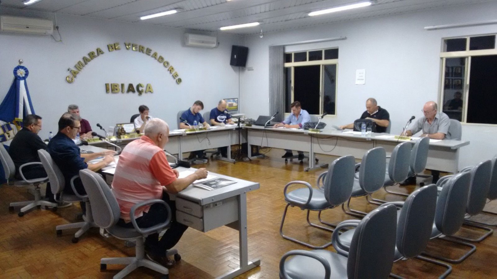 Imagem ilustrativa: Vereadores de Ibiaçá aprovam por unanimidade quatro Projetos de Lei
