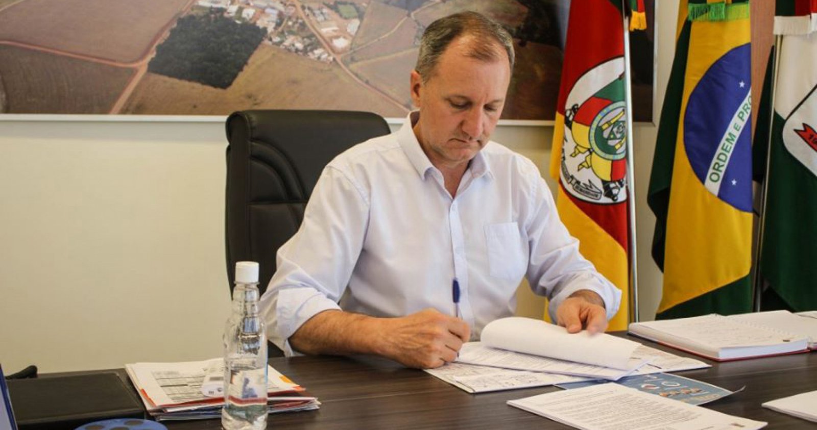 Imagem ilustrativa: Prefeito Merotto lança normativas para funcionamento do comércio em Tapejara