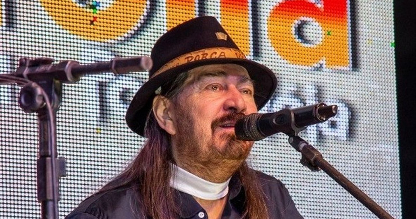 Imagem ilustrativa: Morre o cantor e compositor Porca Véia