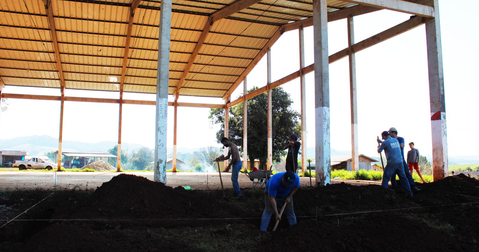 Imagem ilustrativa: CHARRUA: Inicia obra de conclusão do Ginásio de Esportes da Terra Indígena do Ligeiro
